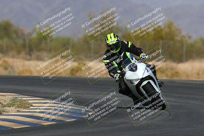 media/Mar-28-2022-Superbike Trackdays (Mon) [[b8603d0f67]]/Open Track Time/Turn 7/